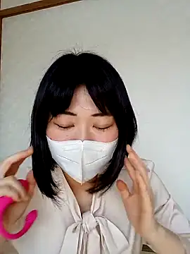 Harley mama online show from 04-27-26, 01:03