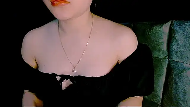 Snapshot of ting_368 chatting on 05-16-26, 01:43 ting 368 online show from 05-16-26, 01:43