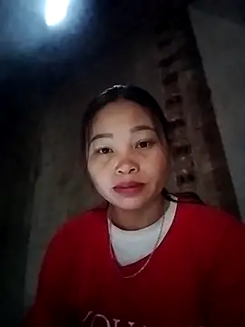 Snapshot of miray- chatting on 02-23-26, 01:03 miray- online show from 02-23-26, 01:03