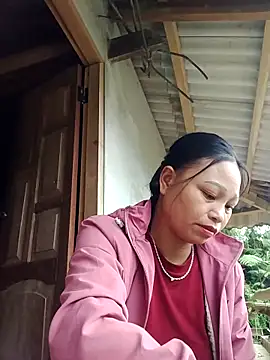 Snapshot of miray- chatting on 02-25-26, 01:37 miray- online show from 02-25-26, 01:37