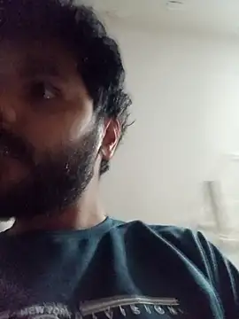 Snapshot of your_bad_boy0001 chatting on 01-19-26, 08:40 your bad boy0001 online show from 01-19-26, 08:40