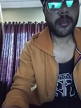 Snapshot of your_bad_boy0001 chatting on 02-15-26, 08:35 your bad boy0001 online show from 02-15-26, 08:35