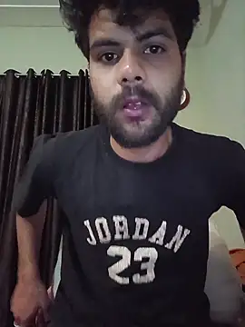 Snapshot of your_bad_boy0001 chatting on 02-25-26, 05:22 your bad boy0001 online show from 02-25-26, 05:22