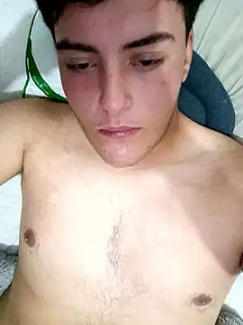 Rodrigoelfavo online show from 01-12-26, 01:00