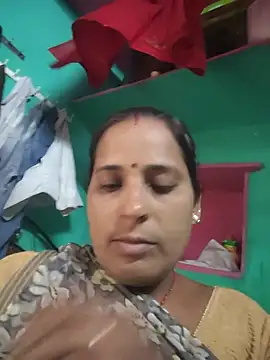 Snapshot of Reena_lodha chatting on 06-17-26, 08:28 Reena lodha online show from 06-17-26, 08:28