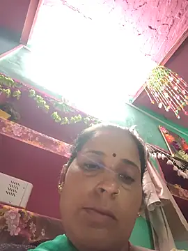 Snapshot of Reena_lodha chatting on 07-09-26, 10:19 Reena lodha online show from 07-09-26, 10:19