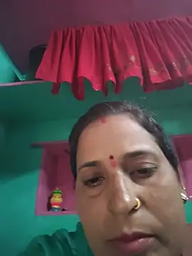 Snapshot of Reena_lodha chatting on 07-12-26, 07:54 Reena lodha online show from 07-12-26, 07:54