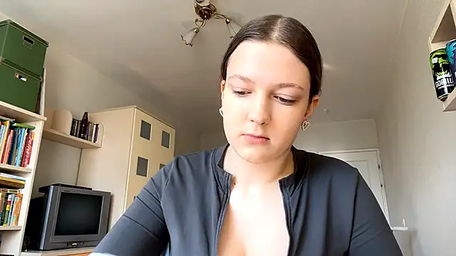 JammieMickiewicz online show from 03-25-26, 07:47