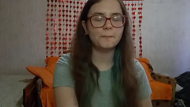 Snapshot of Miyabeee chatting on 02-10-26, 11:14 Miyabeee online show from 02-10-26, 11:14