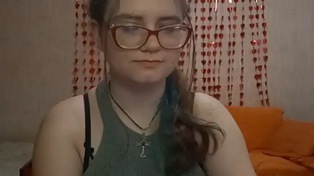 Miyabeee online show from 05-26-26, 02:02