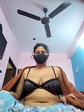 pinkihot23 online show from 02-14-26, 08:22