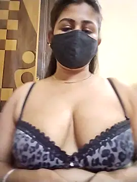 pinkihot23 online show from 02-26-26, 04:17