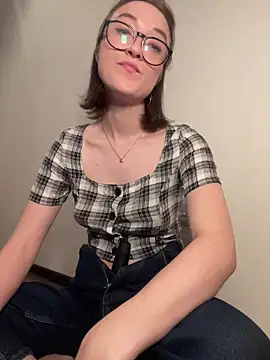 Snapshot of Persephone_Kore chatting on 07-08-26, 03:16 Persephone Kore online show from 07-08-26, 03:16
