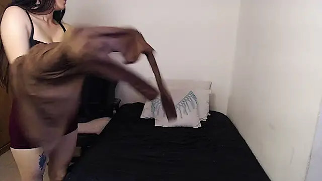 Shanel Lozano online show from 04-12-26, 06:13