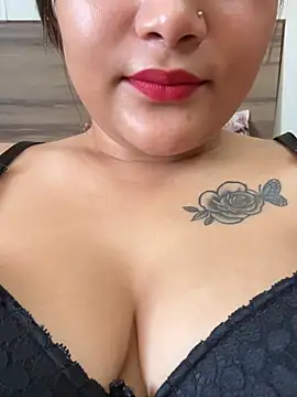 HotNeha08 online show from 05-15-26, 04:08