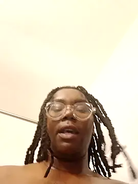 Snapshot of Kokohayes chatting on 03-01-26, 05:20 Kokohayes online show from 03-01-26, 05:20