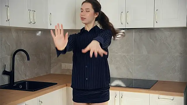 MargeLefevers online show from 01-13-26, 06:40