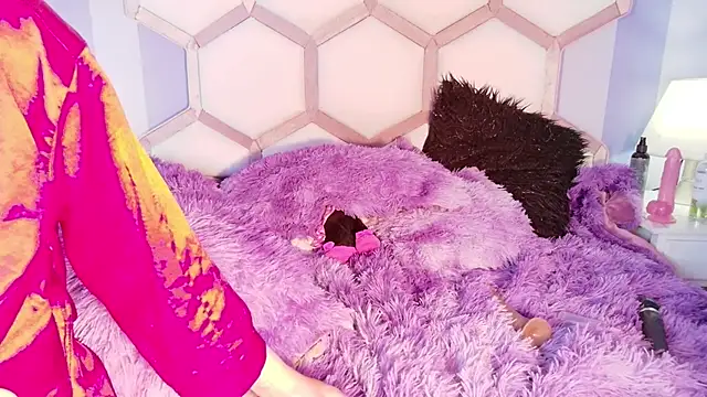 yvi taylor online show from 02-07-26, 12:47