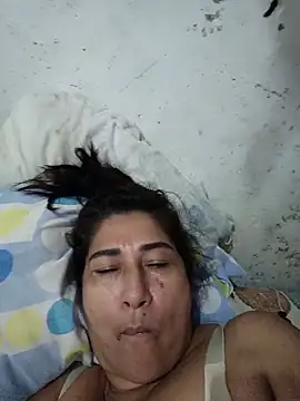 Snapshot of PatriciaGrajales chatting on 04-18-26, 02:37 PatriciaGrajales online show from 04-18-26, 02:37