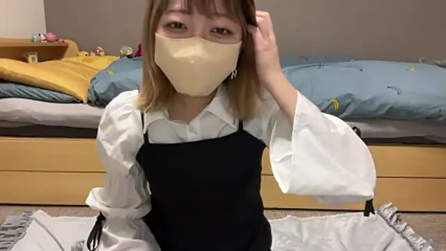 Snapshot of koko_xoxo chatting on 02-20-26, 01:44 koko xoxo online show from 02-20-26, 01:44