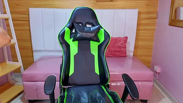 delirium a online show from 01-14-26, 08:14