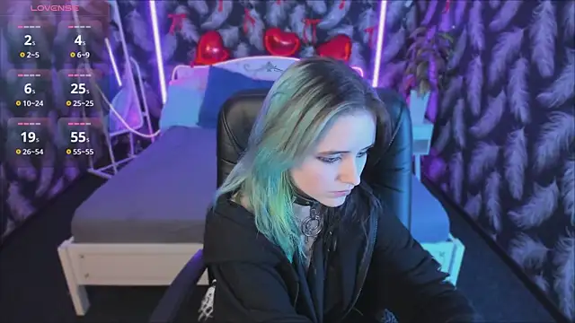 Snapshot of RubyMyst chatting on 02-16-26, 09:11 RubyMyst online show from 02-16-26, 09:11