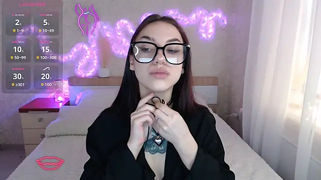 TianaHot777 online show from 02-12-26, 12:33