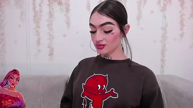 lizz lunna online show from 04-04-26, 01:41