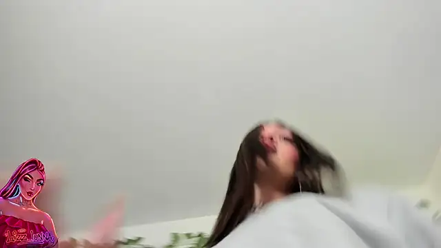 lizz lunna online show from 04-10-26, 12:05