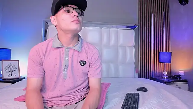 Roger And Ramona online show from 02-13-26, 12:34