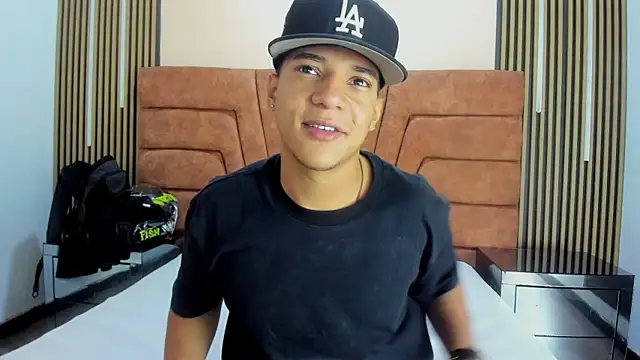 MATHY ROBERT online show from 01-13-26, 07:41