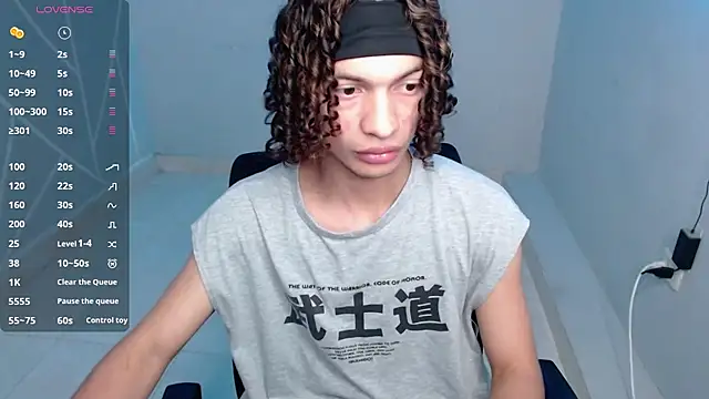 Snapshot of Axel_fox77 chatting on 07-23-26, 11:24 Axel fox77 online show from 07-23-26, 11:24