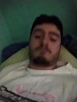 Snapshot of Frankie9819 chatting on 01-12-26, 03:06 Frankie9819 online show from 01-12-26, 03:06