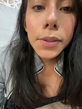 katerinnn99 online show from 01-12-26, 02:33