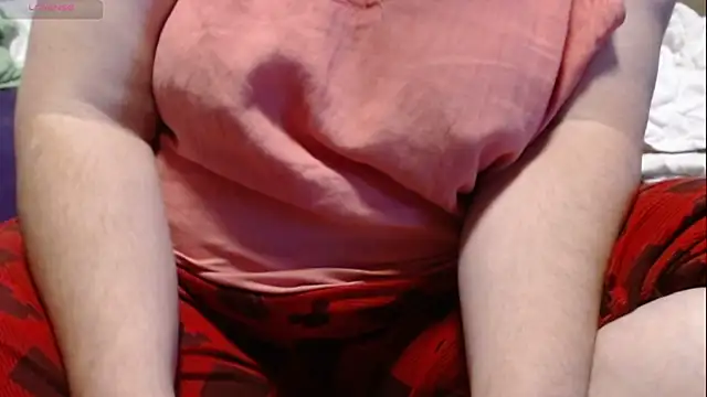 Snapshot of Santanna77 chatting on 10-28-25, 07:45 Santanna77 online show from 10-28-25, 07:45