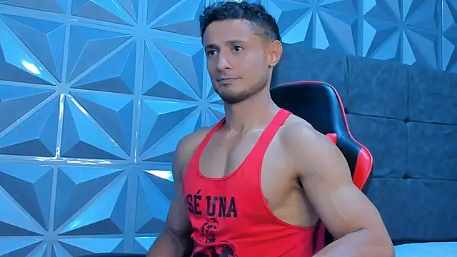 Snapshot of Adonys_Lewis_ chatting on 06-18-26, 06:46 Adonys Lewis online show from 06-18-26, 06:46
