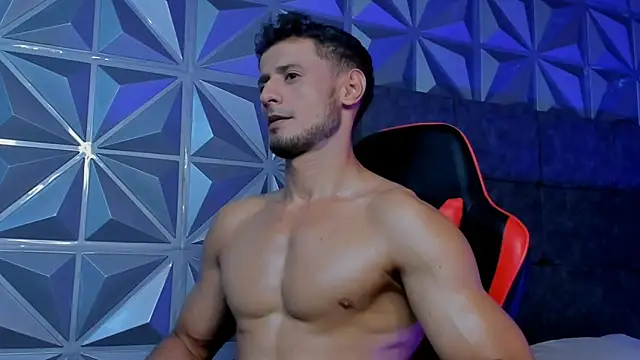 Snapshot of Adonys_Lewis_ chatting on 06-25-26, 05:12 Adonys Lewis online show from 06-25-26, 05:12
