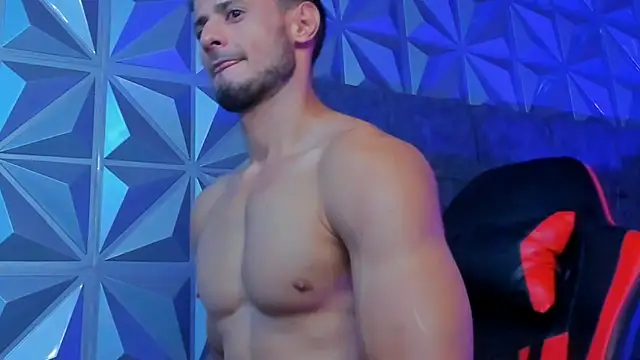 Snapshot of Adonys_Lewis_ chatting on 07-01-26, 06:37 Adonys Lewis online show from 07-01-26, 06:37
