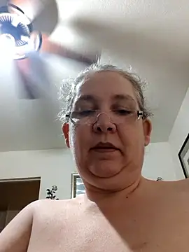 wetMoneybags online show from 01-14-26, 04:01