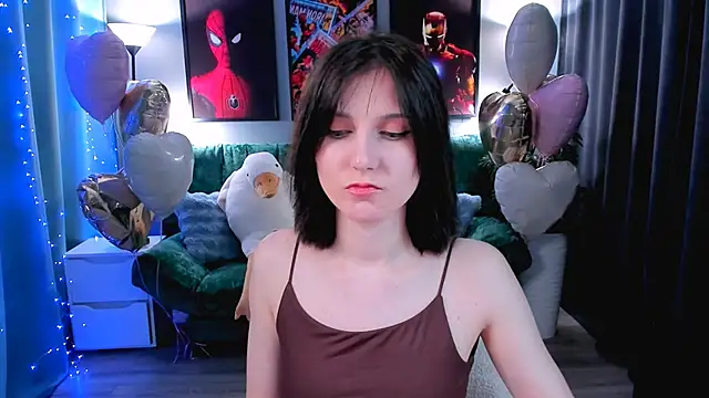 Snapshot of KikaOsterman chatting on 02-17-26, 12:23 KikaOsterman online show from 02-17-26, 12:23