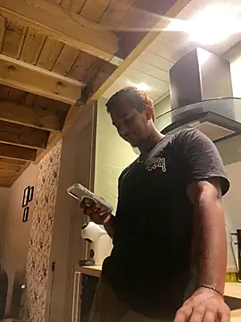 Axel black10 online show from 02-13-26, 09:44