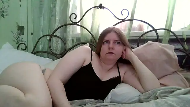 DarkRose0104 online show from 04-14-26, 05:13