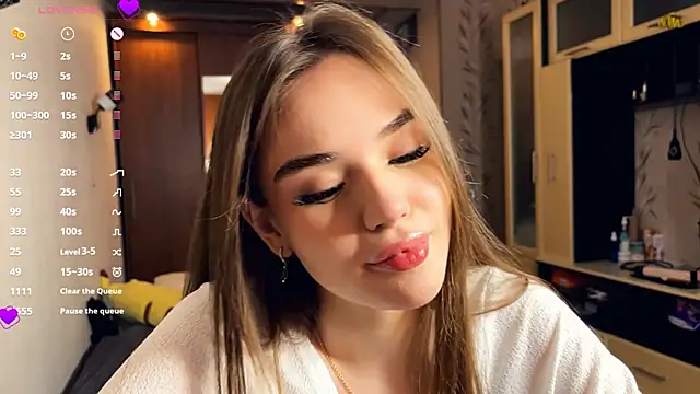 LubaSeirers online show from 04-03-26, 03:10