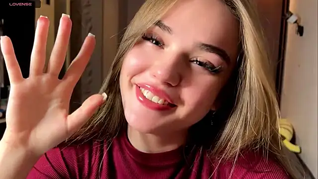 LubaSeirers online show from 04-08-26, 03:23