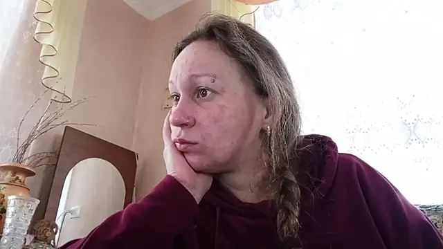 Snapshot of Norma_Wall chatting on 02-25-26, 06:01 Norma Wall online show from 02-25-26, 06:01