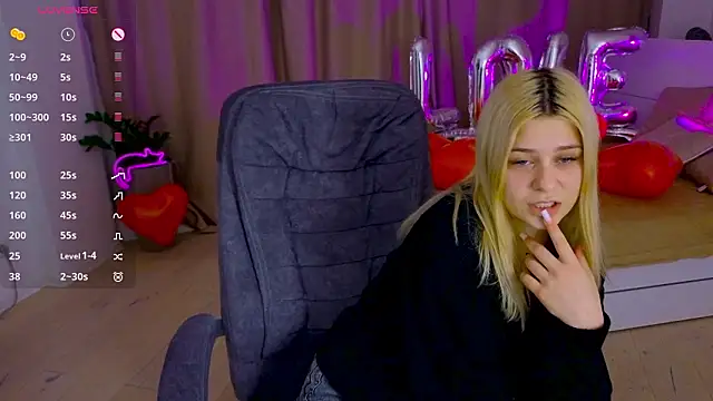 ApheliaStar online show from 02-06-26, 03:48