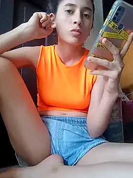 honeyhotgirl19 online show from 01-12-26, 07:30