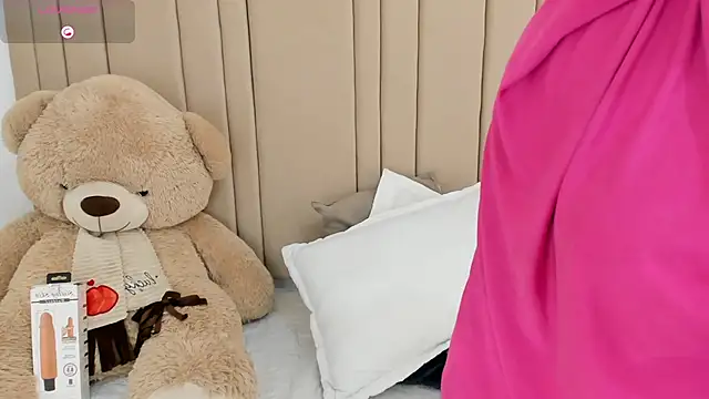 Snapshot of _seelena chatting on 02-16-26, 12:12 seelena online show from 02-16-26, 12:12