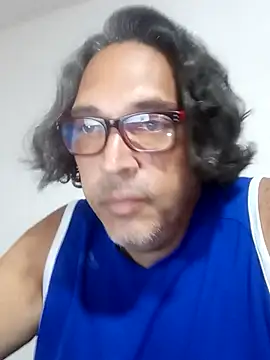 Snapshot of Big_vittollo chatting on 02-08-26, 02:15 Big vittollo online show from 02-08-26, 02:15