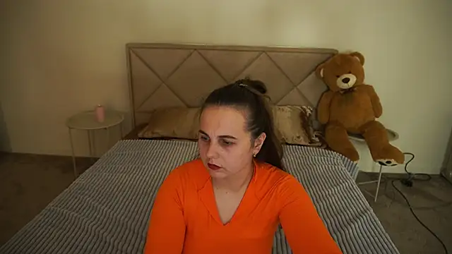 MikaFoxy online show from 05-17-26, 07:32